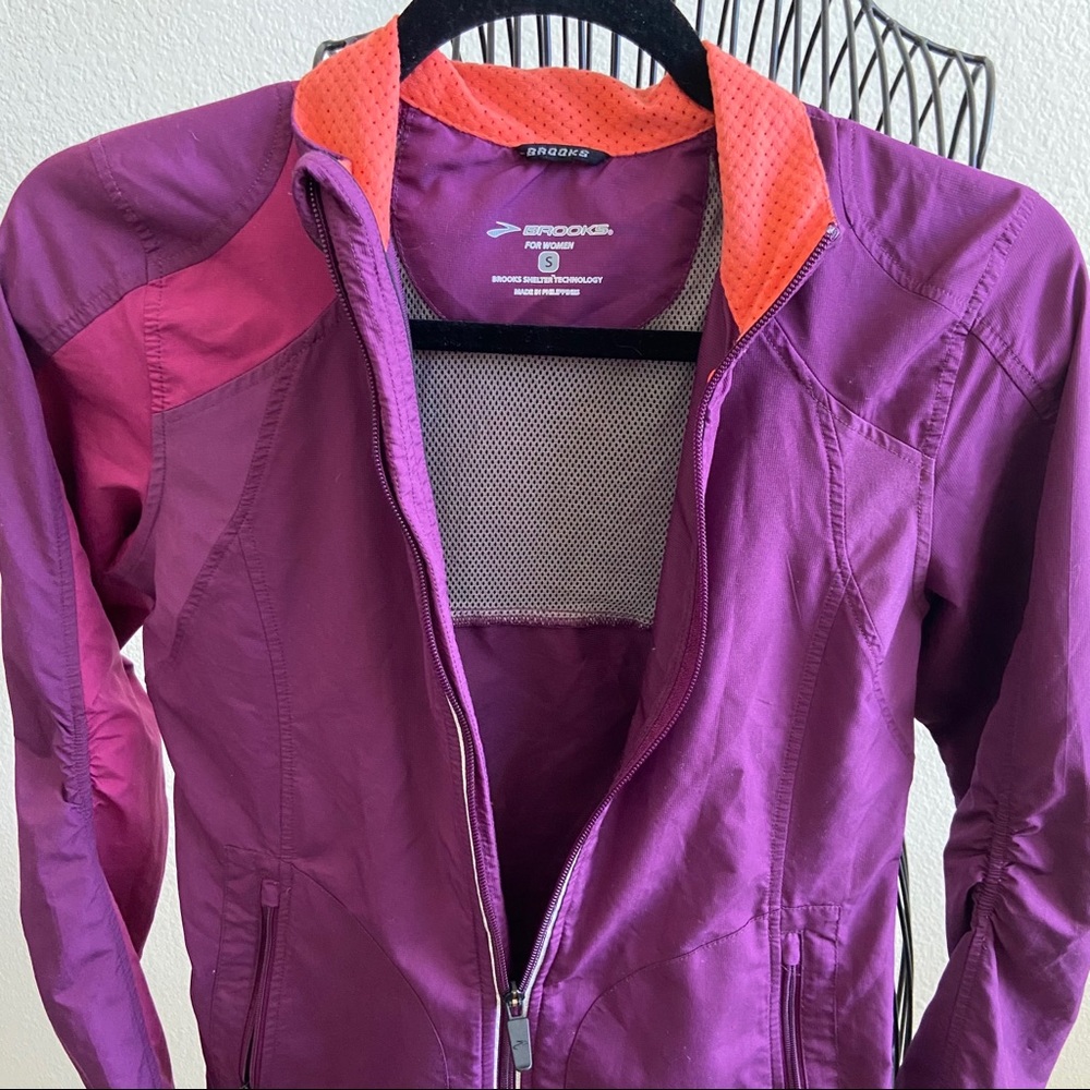 Waterproof jacket - Picture 4 of 5